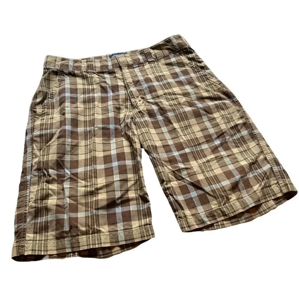 Aeropostale plaid shorts 34 tan, light blue stripe 4 pockets, belt loops cotton